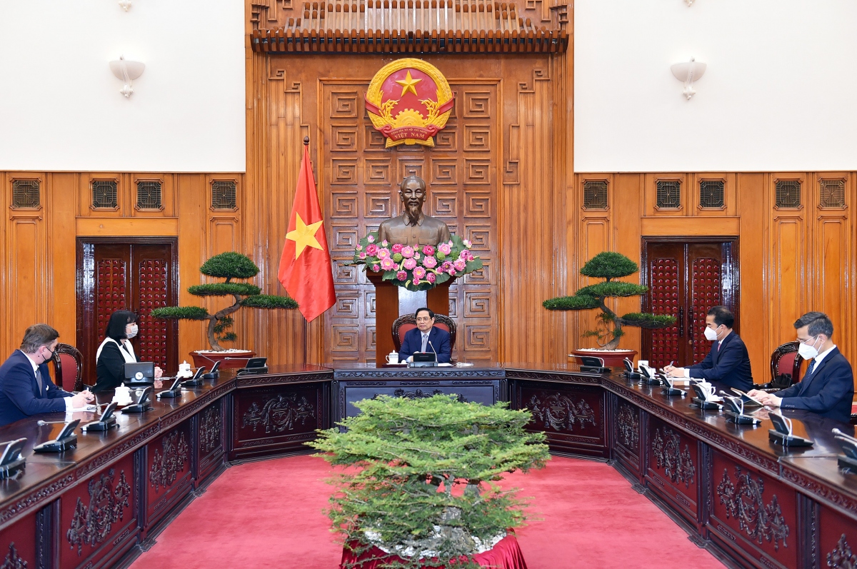 Thủ tướng Phạm Minh Chính đề nghị Romania tiếp tục hỗ trợ Việt Nam vaccine Covid-19